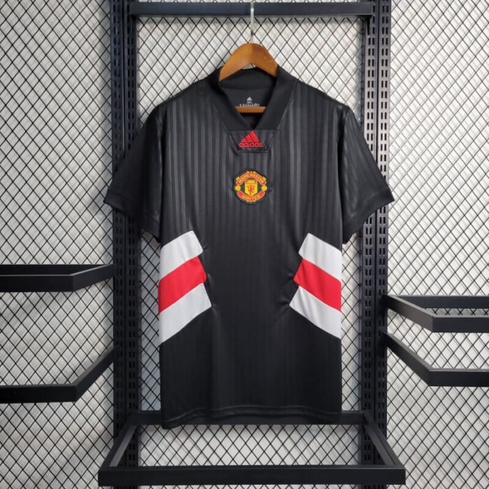 Manchester United 22-23 Icon jersey
