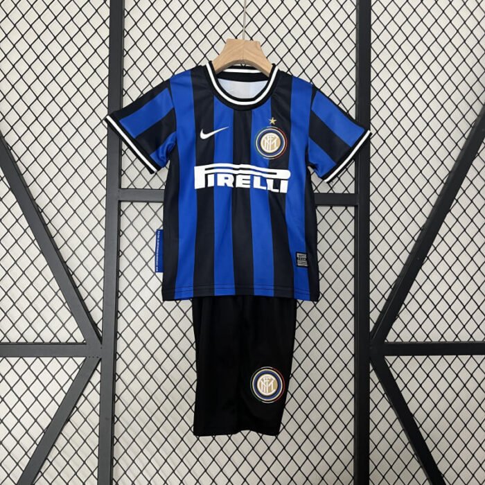 Inter Milan 09-10 home retro kids kit