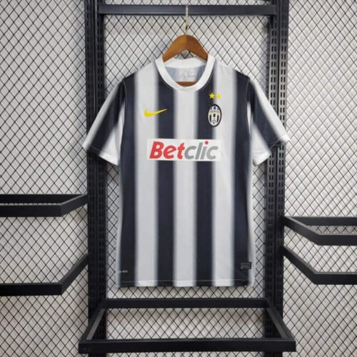 Juventus 11-12 home retro jersey
