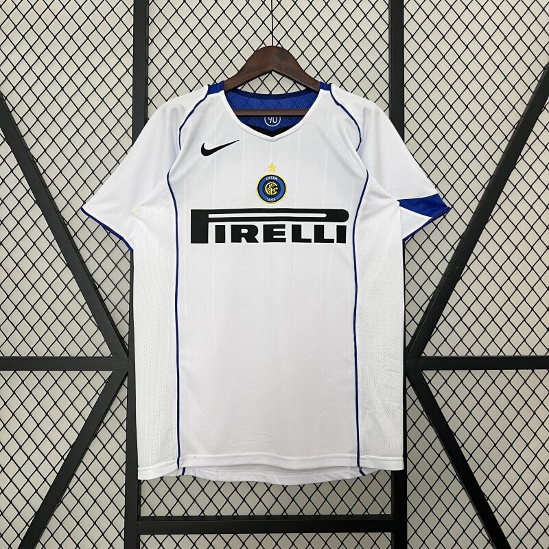 Inter Milan 04-05 Away retro jersey