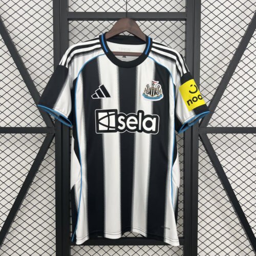 Newcastle United 25-26 Home jersey