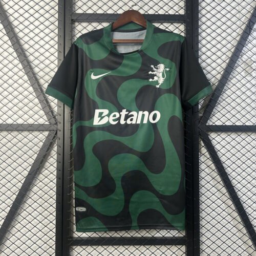 Sporting CP 25-26 third jersey